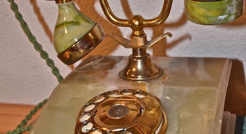 Haus Maurer — 4-Star Luxury Hotel in Umhausen, Austria