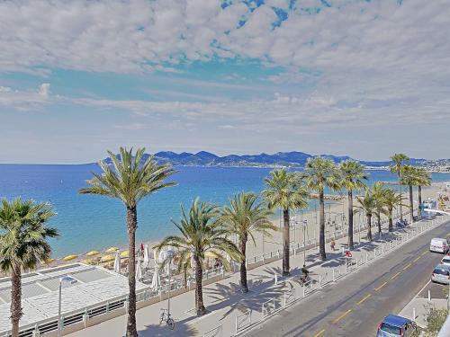 Vue Mer Panoramique 298l Mast — Cannes