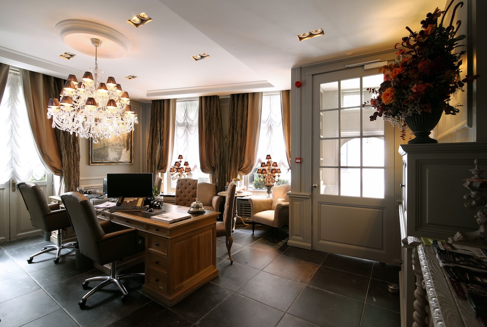 Hotel de Castillion — Brugge — photo 3