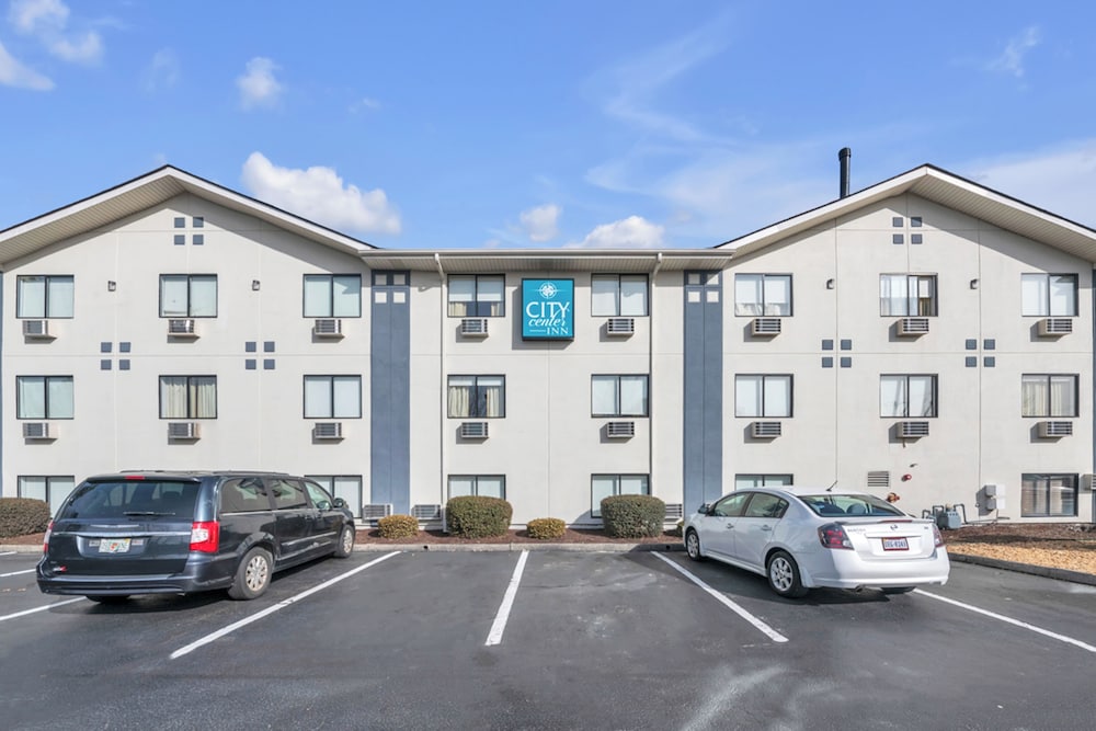 City Center Inn by OYO I 64 Newport News - photo 32
