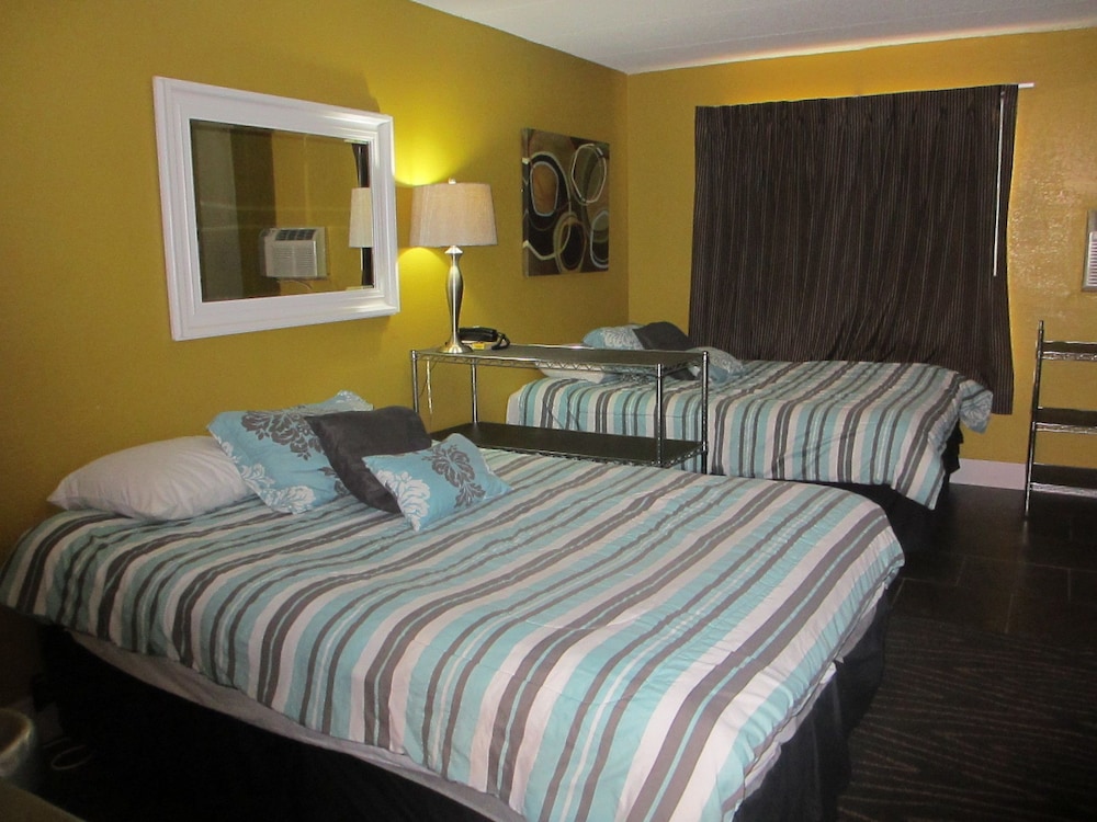 Riverside Suites - photo 15