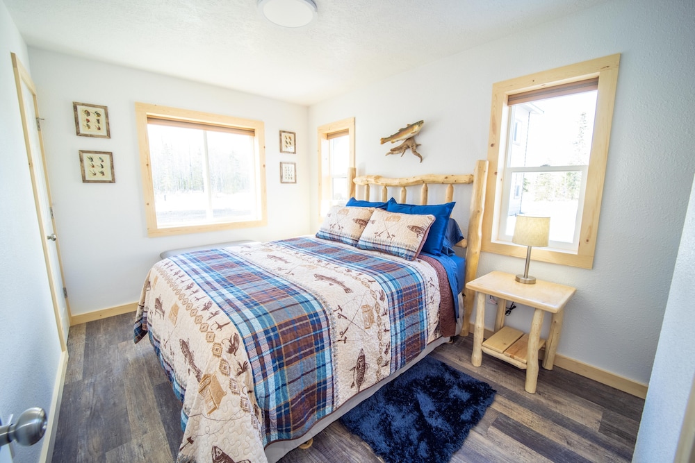 Honeys — hotel in Soldotna