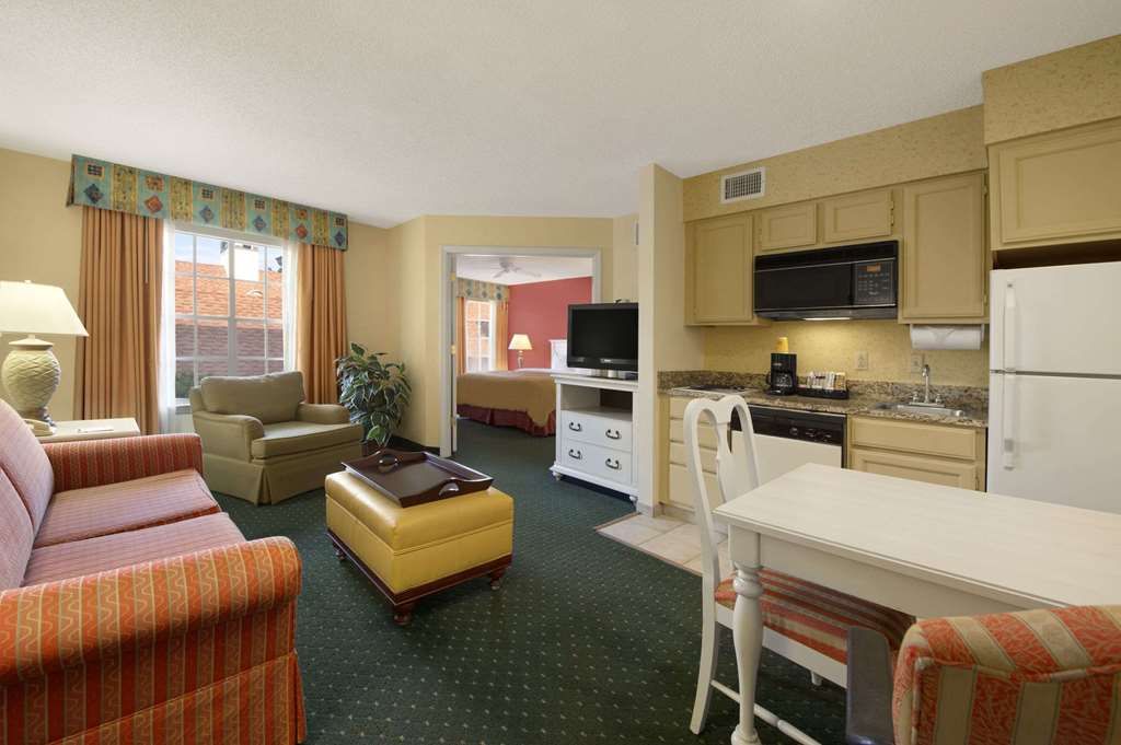 Hawthorn Suites By Wyndham Jacksonville - photo 15