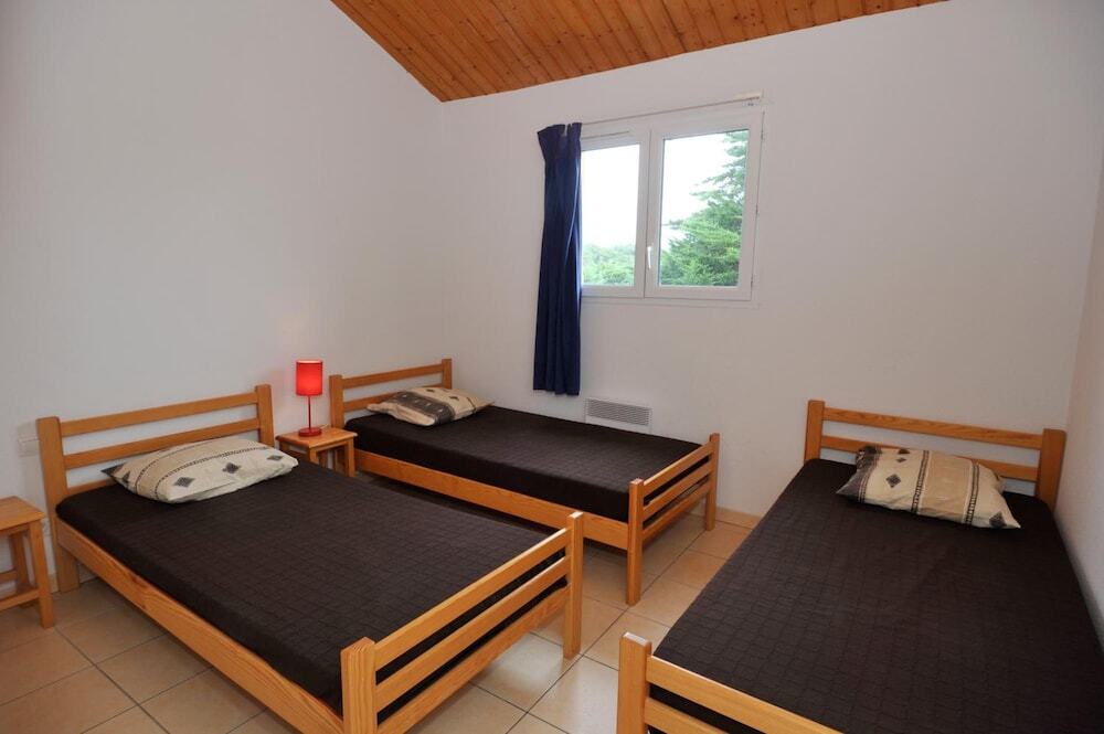 Lagrange Vacances Les Hameaux de L’Ocean in Carcans, France