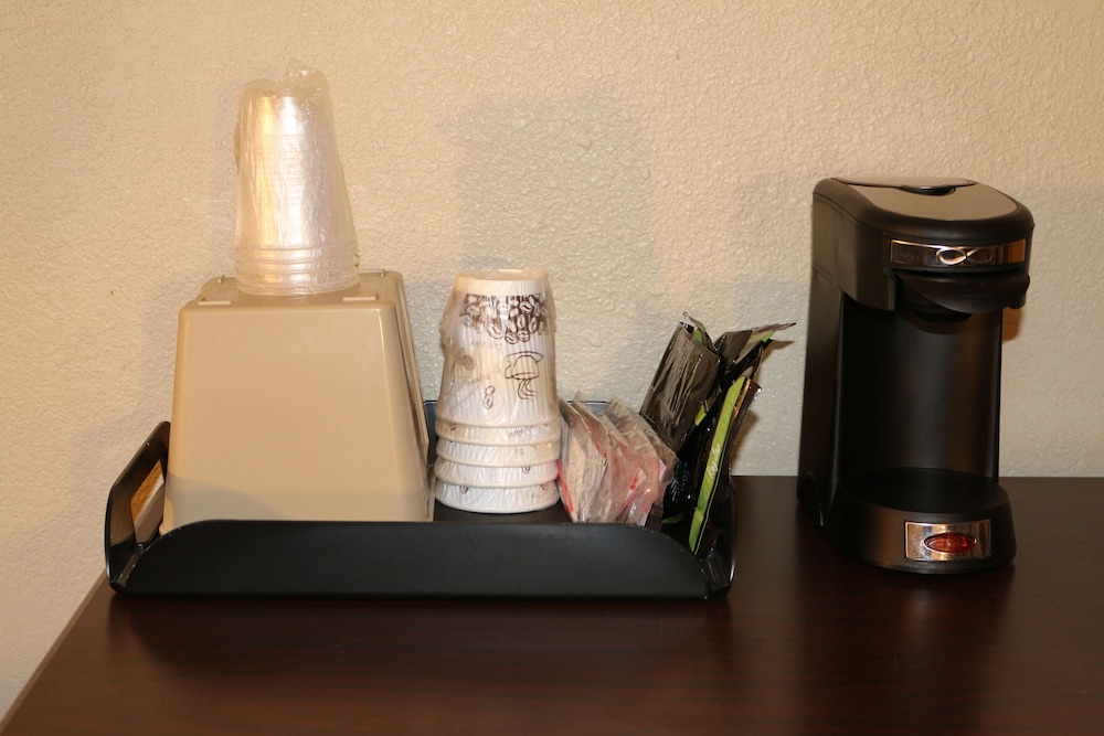 Budget Inn Barstow - photo 12
