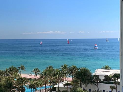 Miami Hollywood Great 2BD Condo 009 21mar — 4-Star Luxury Hotel in Hollywood, United States