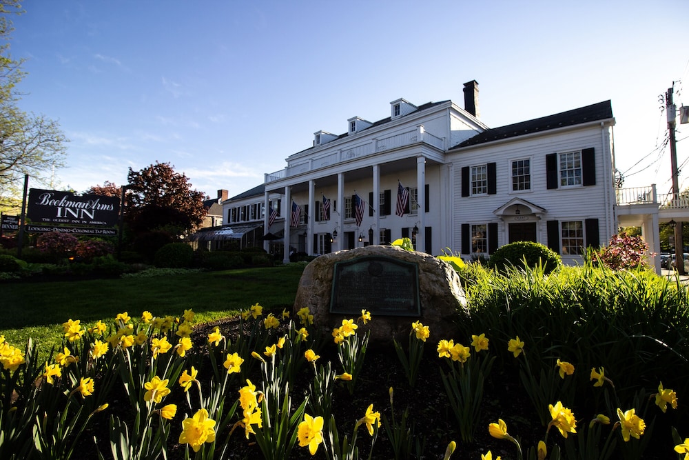 Beekman Arms and Delamater Inn — hotel in Rhinebeck