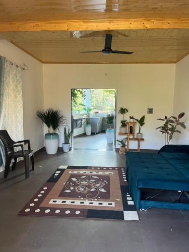 Bagicha Baithak in Palampur, India