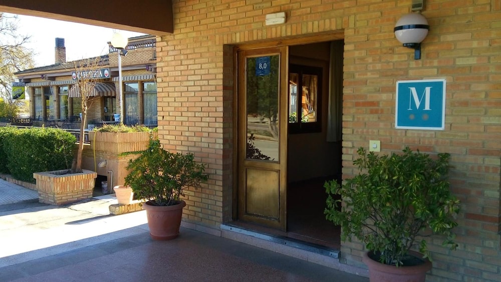Hotel Motel Sol II - carbon neutral hotel in Requena