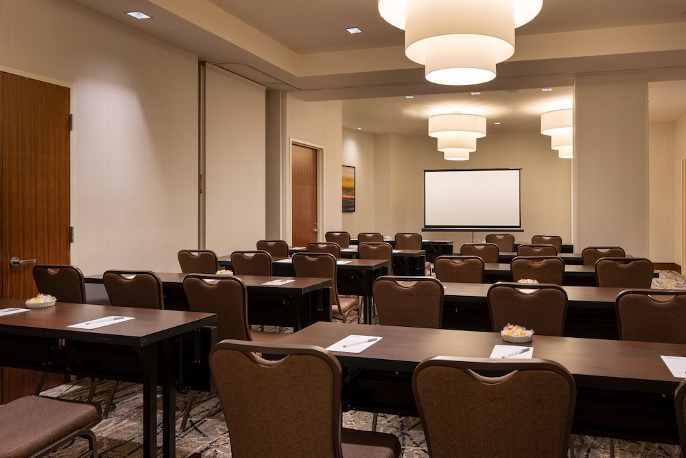 Hilton Garden Inn Long Island City New York - photo 46