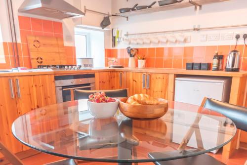 Spacious Garden Home in New Mills Pet Friendly Pass the Keys — 4-Star Luxury Hotel in New Mills, United Kingdom