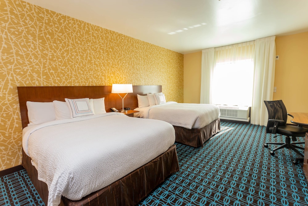 Fairfield Inn & Suites by Marriott Bay City - photo 5