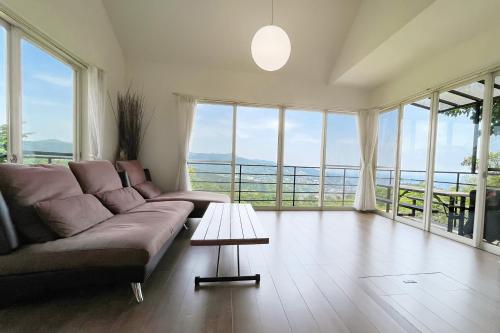 Ihouse あたみんち in Atami, Japan