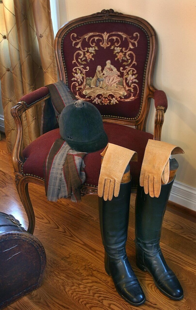 Bluegrass Country Estate - photo 4