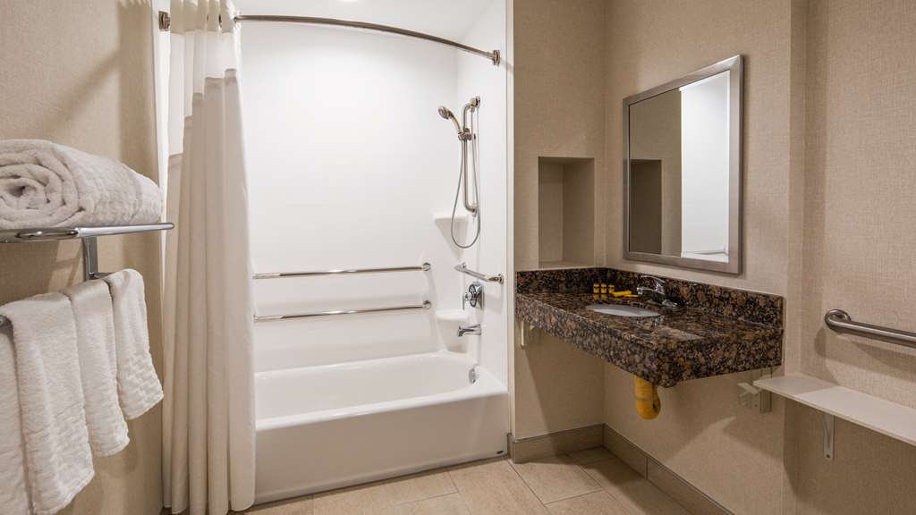 Best Western Plus Wilkes Barre Scranton Airport Hotel - photo 27
