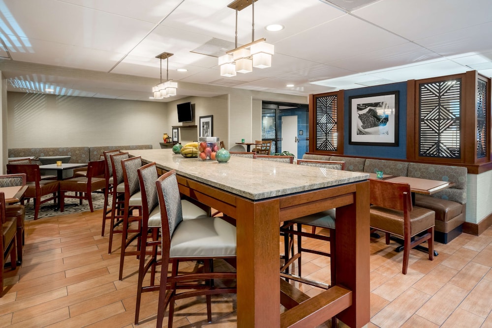 Hampton Inn Downingtown Exton - photo 52