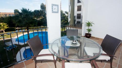 Marina de la Duquesa 815 — 4-Star Luxury Hotel in Manilva, Spain