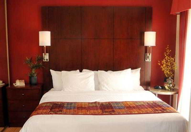 Residence Inn By Marriott Boston Tewksbury - photo 14