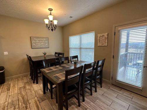 The LUX @ Stonebridge Close to SDC Resort Amenities - photo 20