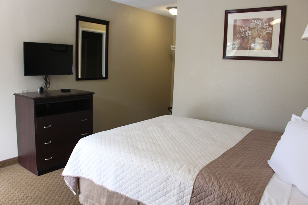 Capital O Hotel Richmond Hill Savannah area I 95 - photo 6