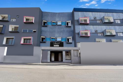 Super Collection O OMR Perungudi Thiruvanmiyur Beach — 4-Star Luxury Hotel in Chennai, India