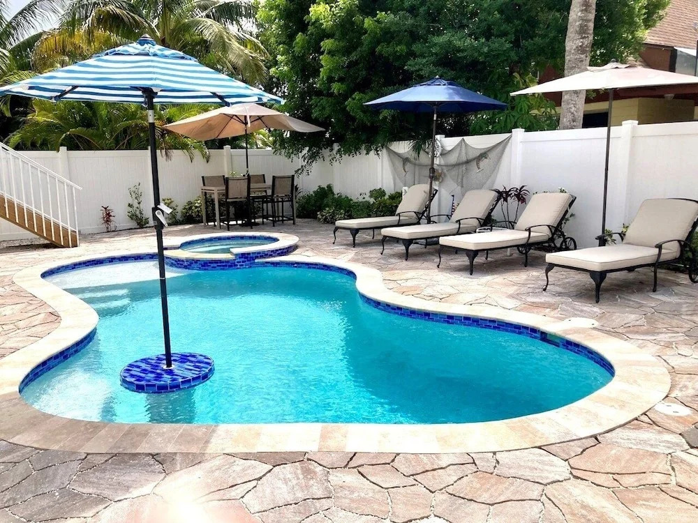 Dolphin Resort 3 Bedroom Home by Redawning - photo 9