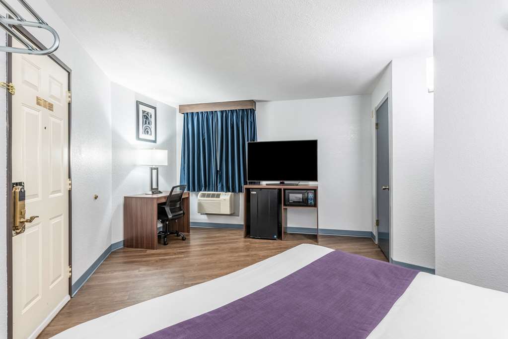 Americas Best Value Inn Searcy - photo 6