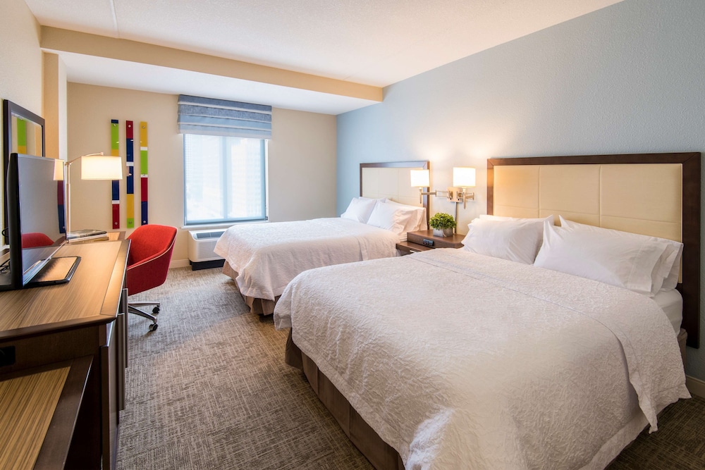 Hampton Inn & Suites Tulsa Downtown - photo 16