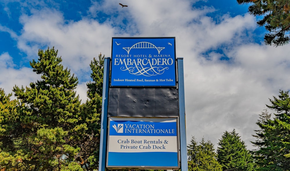 Embarcadero Resort Hotel & Marina - photo 84