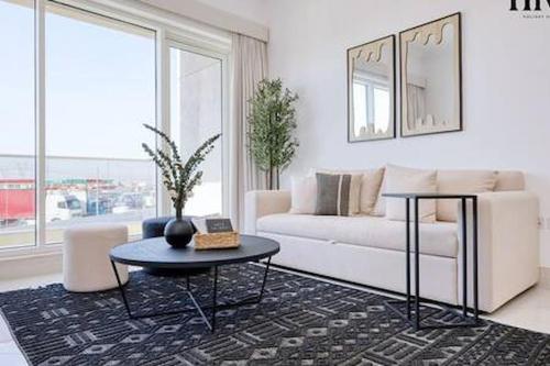 Stunning 2 Bed Apt in Al Warqa — 4-Star Luxury Hotel in Dubai, United Arab Emirates