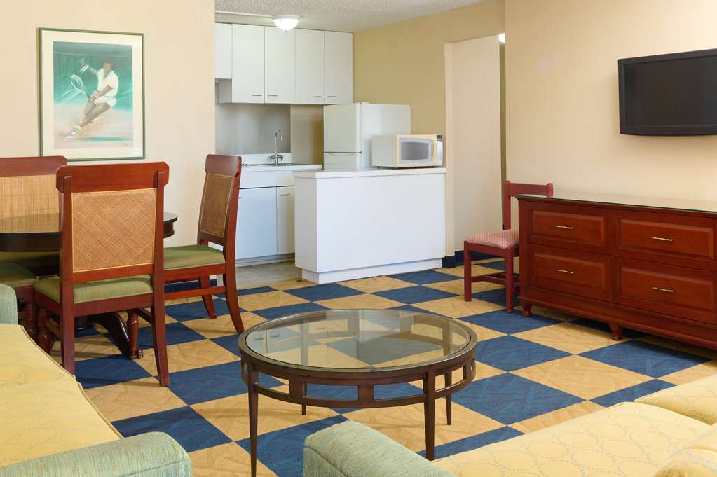 Ewa Hotel Waikiki - photo 17