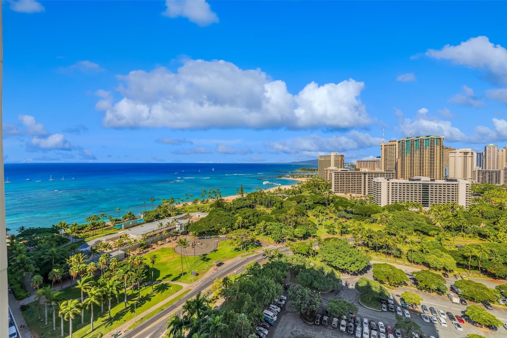 Ka Laʻi Waikiki Beach LXR Hotels & Resorts - photo 76