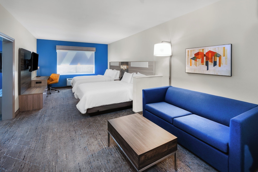 Holiday Inn Express and Suites Henderson by IHG - photo 28