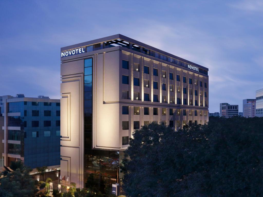 Novotel Chennai Chamiers Road — 4-Star Luxury Hotel in Chennai, India
