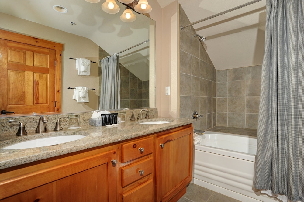 East Keystone - photo 38