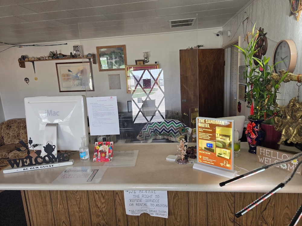 Oyo Sandman Inn - photo 5