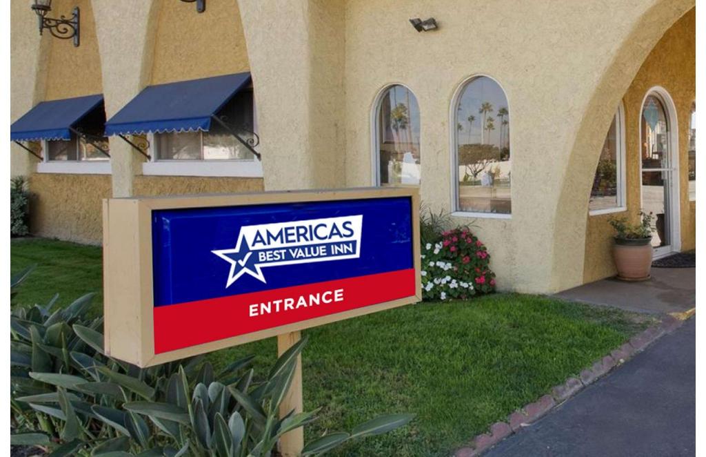 Americas Best Value Inn Jay - photo 5