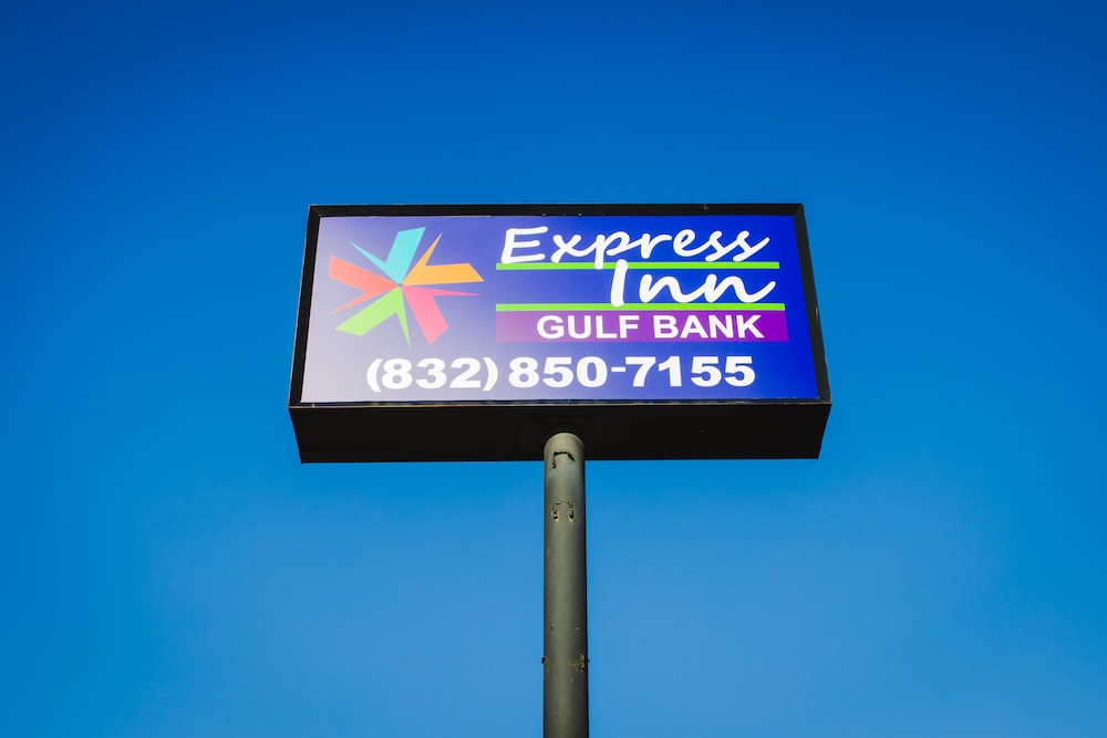 Express Inn Gulf Bank - photo 44