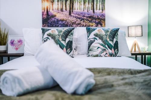 Charming Apartments Rocky Ln Chambers Flat 6 — 4-Star Luxury Hotel in Liverpool, United Kingdom