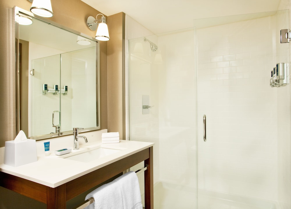 Four Points By Sheraton At Phoenix Mesa Gateway Airport - photo 11