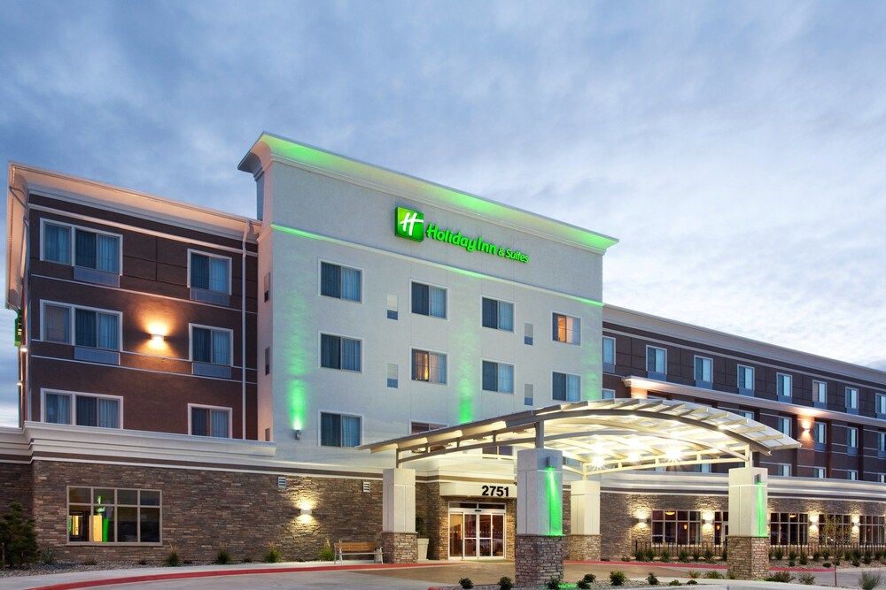 Holiday Inn Hotel & Suites Grand Junction airport