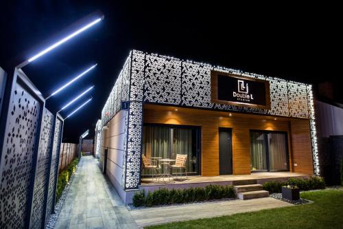 DoubleL Studios — 4-Star Luxury Hotel in Bacau, Romania