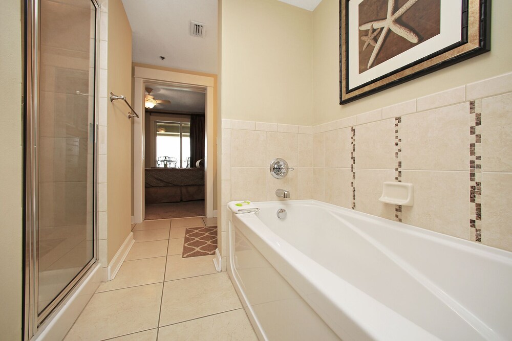 Grand Panama Tower I 807 1009853 2 Br condo by RedAwning - photo 14