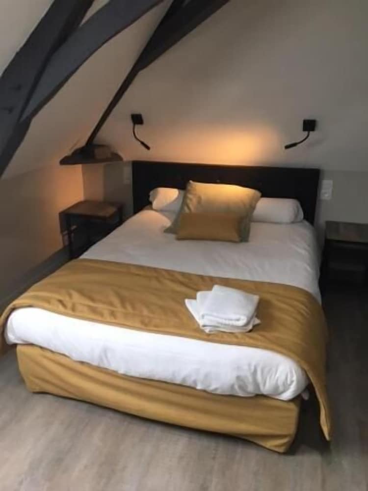 Le Relais - carbon neutral hotel in Craon
