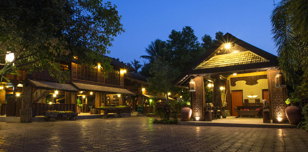 Heuan Parittapa Lanna Resort Baan Tawai — hotel in Saraphi