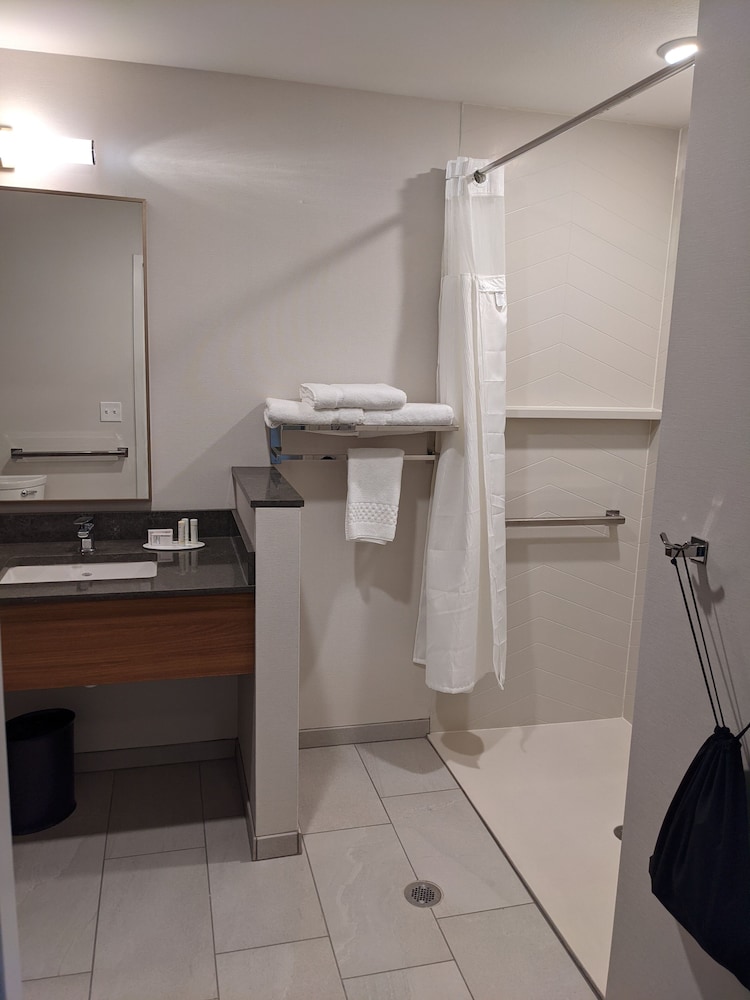 Fairfield Inn & Suites by Marriott Lincoln Crete - photo 19