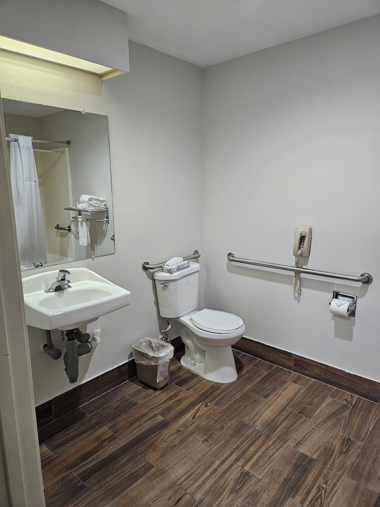 Quality Inn Beaver I 15 - photo 30