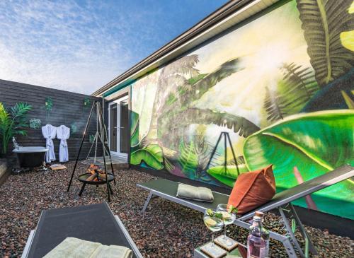 Studio42 Hideaway — Derry