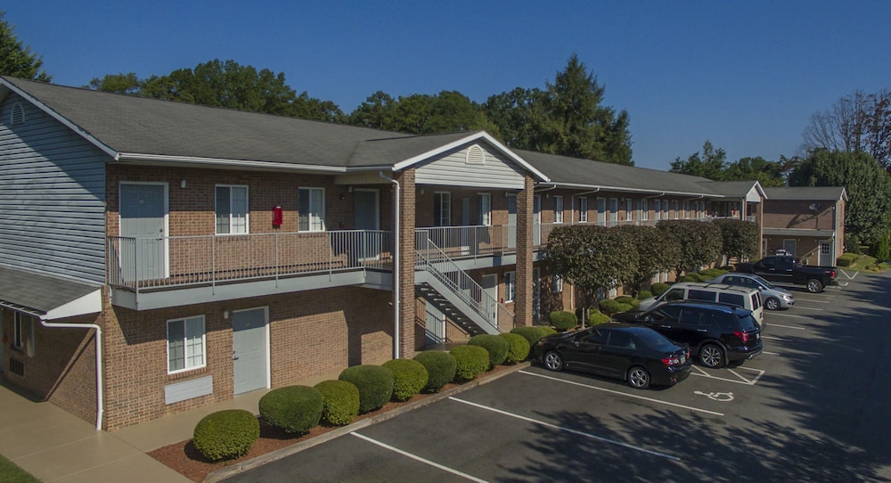 Affordable Suites Statesville - photo 48