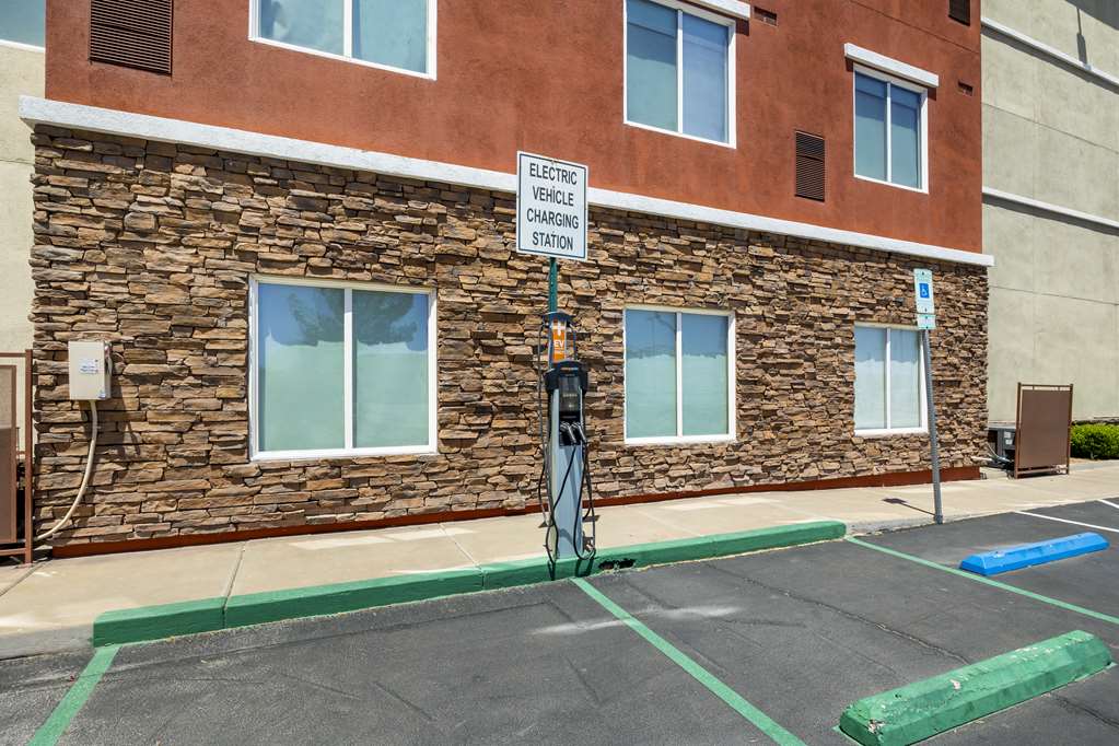 Best Western Plus Henderson Hotel - photo 26